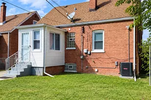 104 E 150th Street E, Harvey, IL 60426 - Photo 13