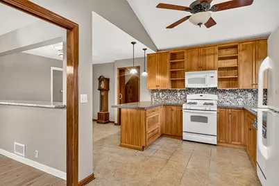 3104 Sunnyside Drive, Rockford, IL 61114 - Photo 15