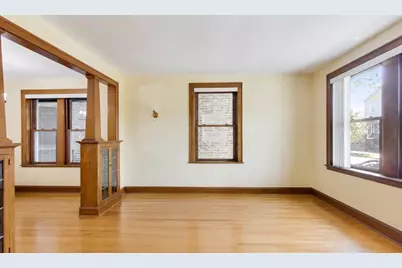 3427 S Emerald Avenue #1, Chicago, IL 60616 - Photo 3