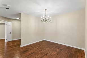 3950 Dundee Rd, Northbrook, IL 60062 - Photo 13