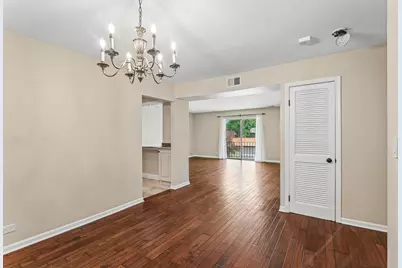 3950 Dundee Road #203, Northbrook, IL 60062 - Photo 11