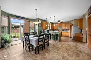 914 Pasture Rose St, Joliet, IL 60431 - Photo 15