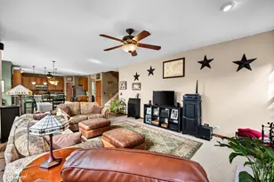 914 Pasture Rose St, Joliet, IL 60431 - Photo 13