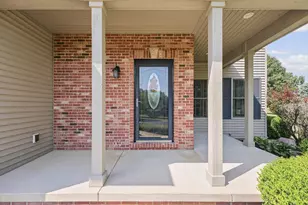 30 Long Grove Dr, Monticello, IL 61856 - Photo 5