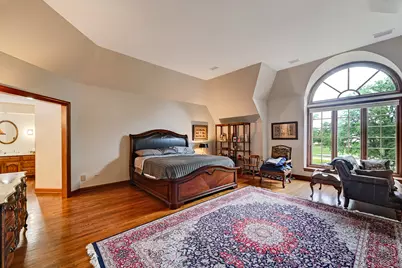1711 Midwest Club Parkway, Oak Brook, IL 60523 - Photo 13