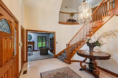 1711 Midwest Club Parkway, Oak Brook, IL 60523 - Photo 3