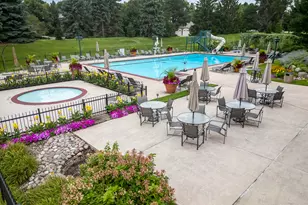 1711 Midwest Club Pkwy, Oak Brook, IL 60523 - Photo 33
