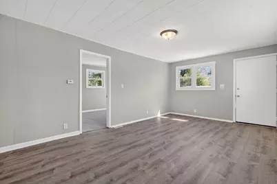 1607 S Joliet Street, Joliet, IL 60436 - Photo 5