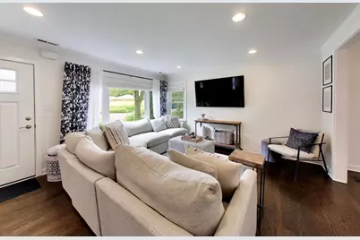 5005 N Rutherford Avenue, Chicago, IL 60656 - Photo 3