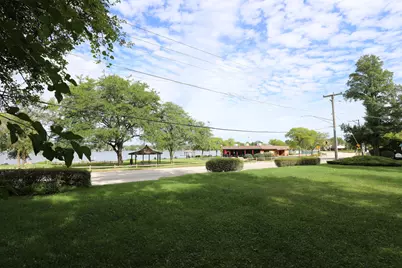 111 Shady Lane, Mundelein, IL 60060 - Photo 5