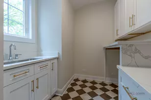 807 Lakeview Dr, Round Lake, IL 60073 - Photo 31