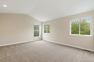2118 Preswick Ln, Woodstock, IL 60098 - Photo 15