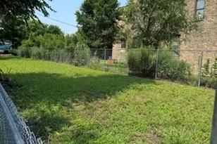 5816 S Wabash Ave, Chicago, IL 60637 - Photo 1