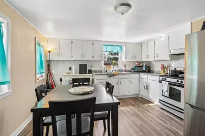 409 Barron Street, Bensenville, IL 60106 - Photo 5