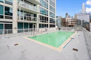 757 N Orleans St, Chicago, IL 60654 - Photo 35