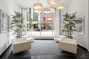 757 N Orleans St, Chicago, IL 60654 - Photo 5
