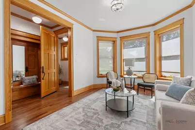 4448 N Tripp Avenue, Chicago, IL 60630 - Photo 5