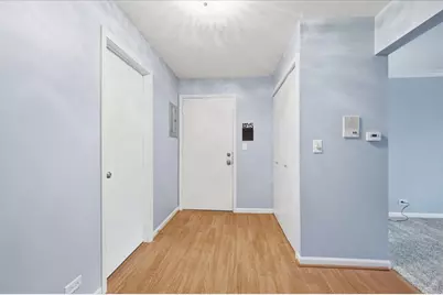 [Address not provided], Wheaton, IL 60189 - Photo 9