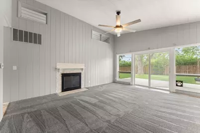 907 S Longview Road, Monticello, IL 61856 - Photo 7