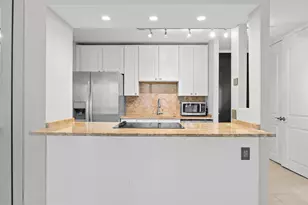 535 N Michigan Ave, Chicago, IL 60611 - Photo 7