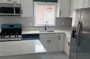 12651 S Harvard Ave, Chicago, IL 60628 - Photo 15