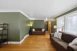 11362 S Hamlin Ave, Chicago, IL 60655 - Photo 5