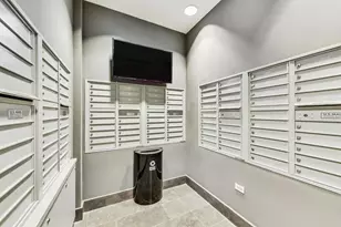 6 N Michigan Ave, Chicago, IL 60602 - Photo 7