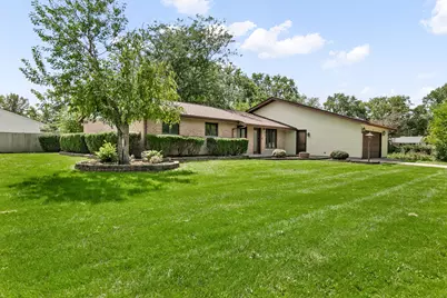 16400 Sherwood Drive, Orland Park, IL 60462 - Photo 3