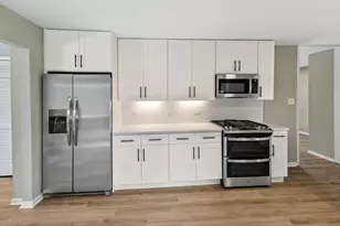 16400 Sherwood Dr, Orland Park, IL 60462 - Photo 9