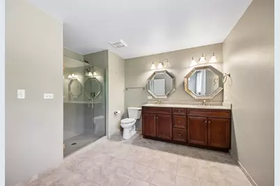 17945 W Pond Ridge Circle, Gurnee, IL 60031 - Photo 27