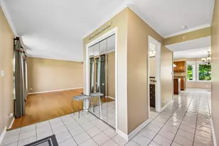 17945 W Pond Ridge Cir, Gurnee, IL 60031 - Photo 13