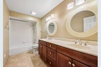 17945 W Pond Ridge Circle, Gurnee, IL 60031 - Photo 31
