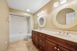 17945 W Pond Ridge Cir, Gurnee, IL 60031 - Photo 31