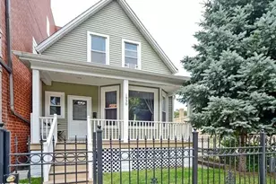 1950 W Foster Ave, Chicago, IL 60640 - Photo 1