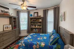 1950 W Foster Ave, Chicago, IL 60640 - Photo 7