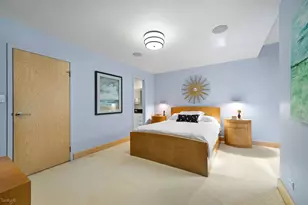 2100 N Lincoln Park W, Chicago, IL 60614 - Photo 17