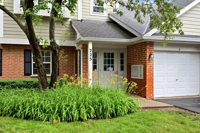 225 Columbia Court #5, Schaumburg, IL 60193 - Photo 1