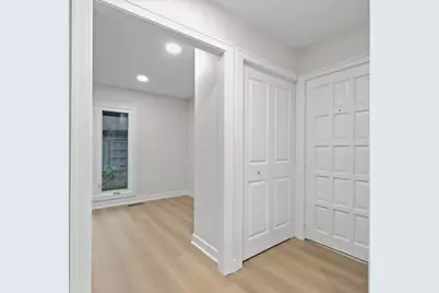 1935 Mission Hills Lane, Northbrook, IL 60062 - Photo 3