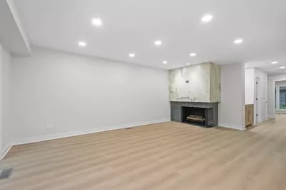 1935 Mission Hills Lane, Northbrook, IL 60062 - Photo 7