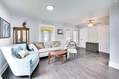 750 E Wilson Street, Batavia, IL 60510 - Photo 5