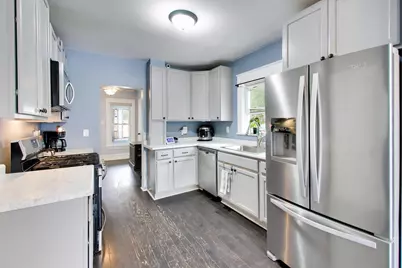 750 E Wilson Street, Batavia, IL 60510 - Photo 11
