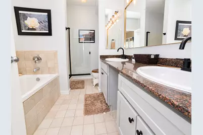 1021 E 46th Street #2N, Chicago, IL 60653 - Photo 13