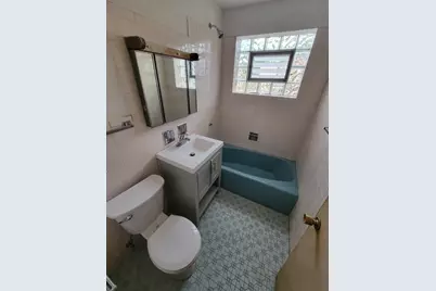6440 N Richmond Street #1B, Chicago, IL 60645 - Photo 13