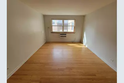 6440 N Richmond Street #1B, Chicago, IL 60645 - Photo 3