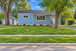 2127 Indian Rd, Waukegan, IL 60087 - Photo 1
