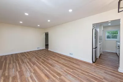 2127 Indian Road, Waukegan, IL 60087 - Photo 9
