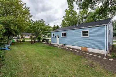 2127 Indian Road, Waukegan, IL 60087 - Photo 23