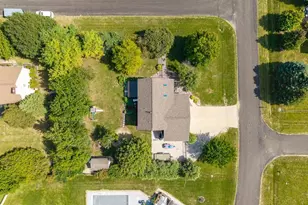 19598 Nottingham Dr, Bloomington, IL 61705 - Photo 53