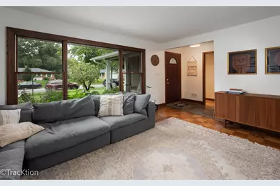 6630 Blackstone Drive, Downers Grove, IL 60516 - Photo 3