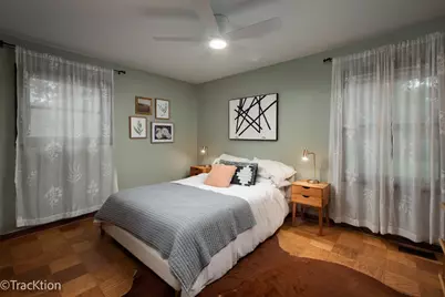 6630 Blackstone Drive, Downers Grove, IL 60516 - Photo 9